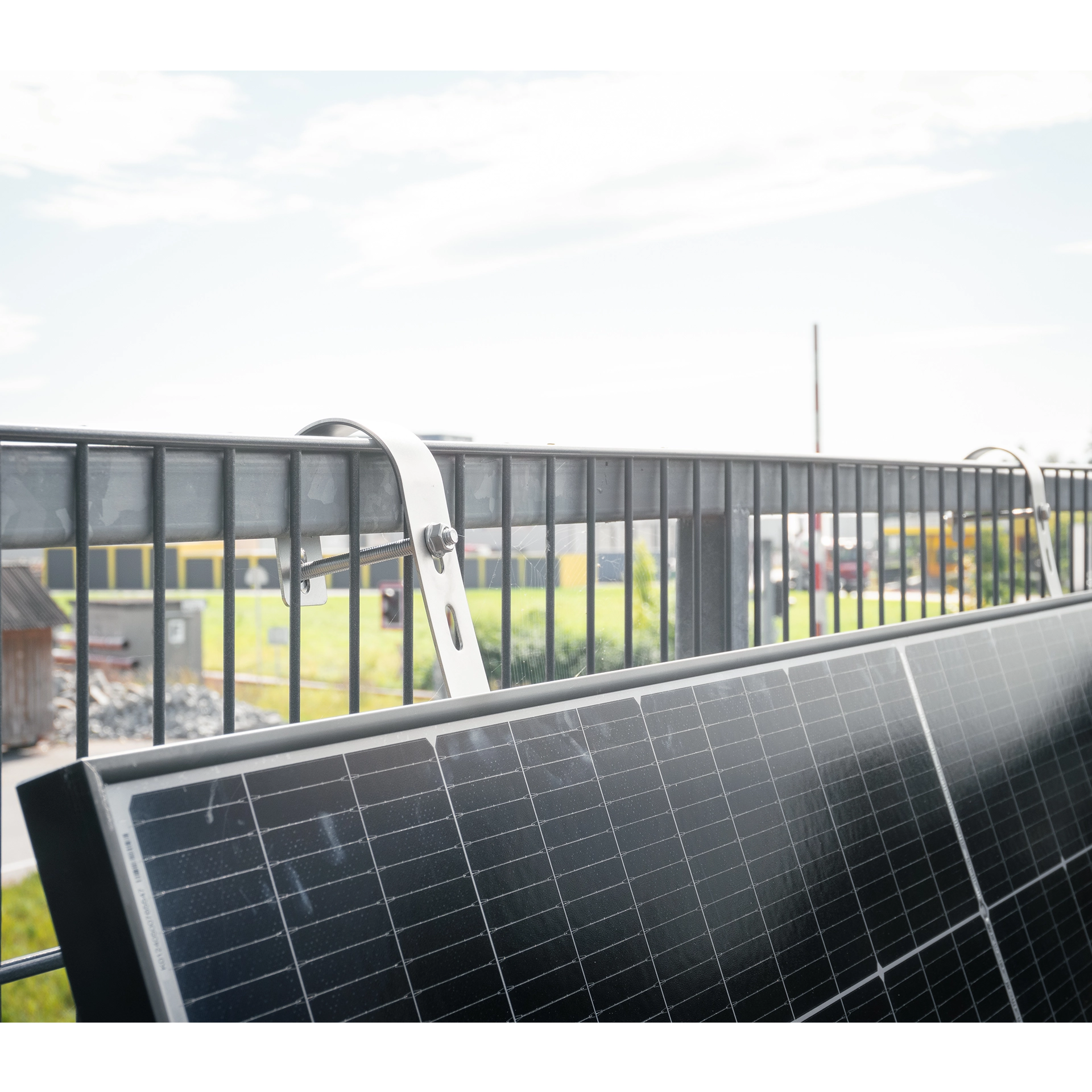 Balkon PV Montageset neigbar